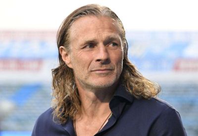 Gillingham play Chesterfield away in League Two clash as manager Gareth Ainsworth hopes to keep promotion hopes alive