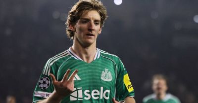 Anthony Gordon - Jacob Murphy - International - Anthony Gordon scores four as Newcastle hammer Qarabag in first leg - breakingnews.ie - Azerbaijan