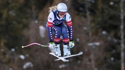 Lindsey Vonn taking 'baby steps' after latest surgery that took over 6 hours: 'A lot of plates and screws'