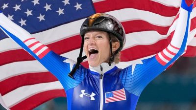 U.S.Olympics - American speedskater Mia Manganello wins bronze medal in women's mass start in final Olympic race - foxnews.com - Netherlands - Italy - Usa - Canada