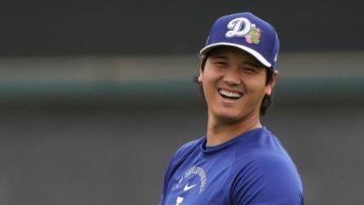 Dave Roberts - Dodgers to play Shohei Ohtani in some games before WBC duty - ESPN - espn.com - Japan - Los Angeles