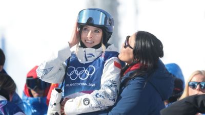 Eileen Gu told of grandmother's death after winning Olympic gold - ESPN