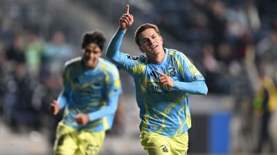 Union's Cavan Sullivan, 16, makes U.S. history with 1st goals - ESPN - espn.com - Usa - Mexico - county Union - Trinidad And Tobago - county Sullivan