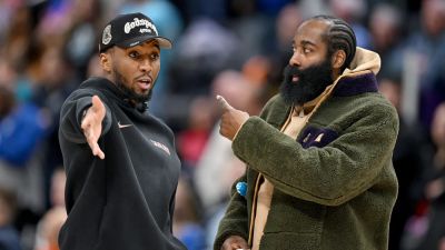James Harden - J.B.Bickerstaff - Donovan Mitchell - Kenny Atkinson - NBA game delayed due to technical malfunction as horn blares for 13 minutes straight - foxnews.com - county Cleveland - county Cavalier - state Michigan
