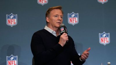 Goodell: NFL to reevaluate approach after 1 minority coach hired this cycle - ESPN