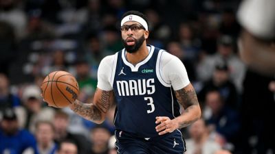 Sources: Mavs, Raptors active in Anthony Davis trade talks - ESPN