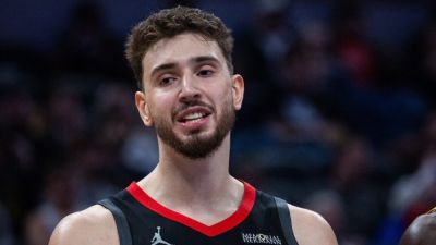 Alperen Sengun sorry for sexist remark at female official - ESPN