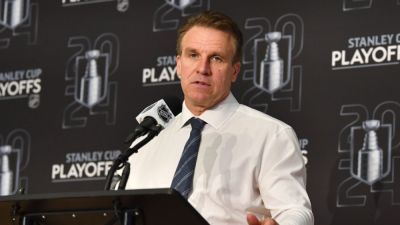 Los Angeles Kings fire coach Jim Hiller; promote D.J. Smith - ESPN