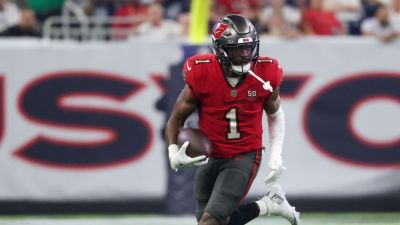 Commanders bolster backfield by adding RB Rachaad White - ESPN