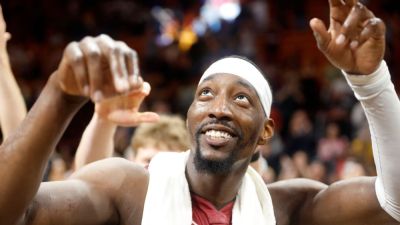 Heat troll Bucks after Milwaukee references Bam Adebayo's 83-point night - ESPN