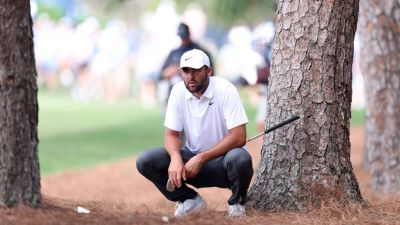 Scottie Scheffler rebounds with bogey-free 5-under at Players - ESPN