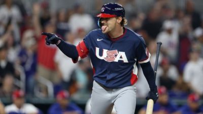 USA stifles Dominican Republic's offense to make WBC final - ESPN