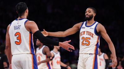 Mike Brown - Knicks stifle streaking Spurs with 'high-level' defense - ESPN - espn.com - New York - Houston