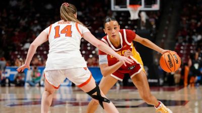 USC outlasts Clemson in wild finish at women's NCAA tournament - ESPN