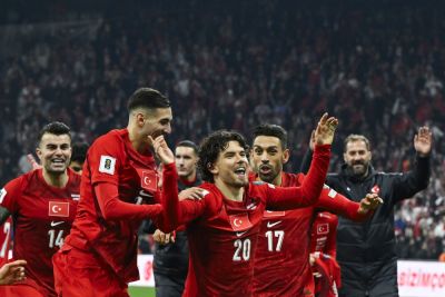 World Cup Qualifying: Türkiye Takes Down Romania; Italy Looks To Advance