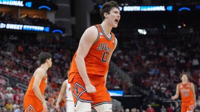 Illinois defense gets tough, ousts Houston to reach Elite Eight - ESPN - espn.com - state Texas - county Fleming - state Iowa - state Illinois