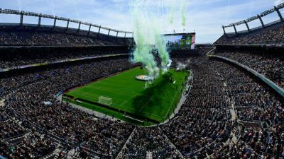 Denver Summit set NWSL attendance record in inaugural home game - ESPN