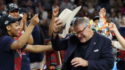 UConn dispatches Notre Dame to reach Women's Final Four - ESPN - espn.com - Ireland - state Texas - state South Carolina - county Worth