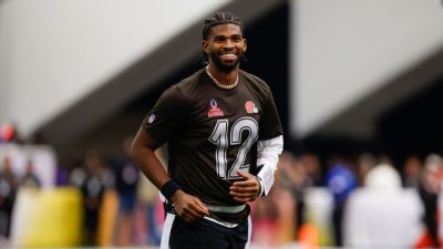 Shedeur Sanders changes number back to 2 for 2026 season - ESPN