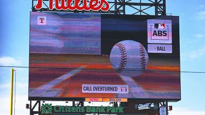 Dontrelle Willis on MLB Automated Ball-Strike Challenge System: 'I Love It'