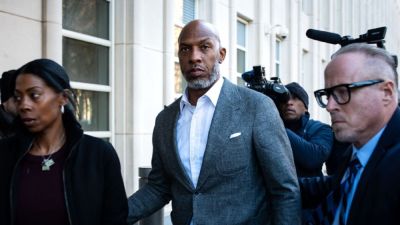 Trial date set for Chauncey Billups, others in rigged poker case - ESPN