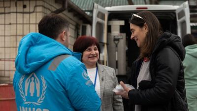 “Resilience Needs Support”: First Interview with UNHCR’s in Ukraine New Representative Castel-Hollingsworth