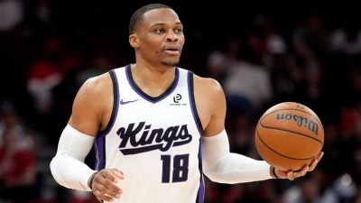 Russell Westbrook - Russell Westbrook turns tables on reporters in heated postgame confrontation after Kings suffer 50th loss - foxnews.com - state California - county Russell - county Kings