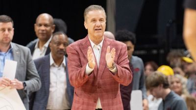 John Calipari - Arkansas tops Missouri in OT giving Calipari 900th career win - ESPN - espn.com - state Missouri - state Kansas - county Phillips - state Arkansas