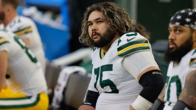 Packers bring back Sean Rhyan on 3-year, $33 million deal - ESPN