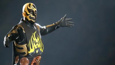 Dustin Rhodes reacts to Cody Rhodes' WWE Hall of Fame wish for him