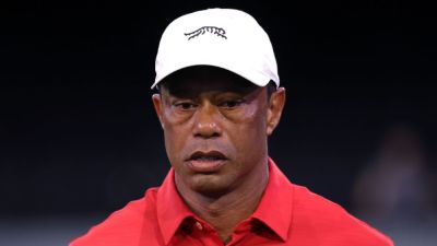 Tiger Woods - Tiger Woods stepping away from golf to seek treatment - ESPN - espn.com - county Martin - county Palm Beach - county Woods