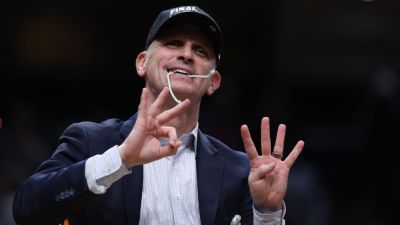 How UConn prepared to chase its third title in four years - ESPN - espn.com - state Connecticut