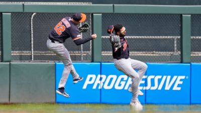 Tigers OF Parker Meadows to IL with broken arm, concussion - ESPN