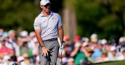 Rory McIlroy’s third round splutters into life after vow to keep his foot on gas