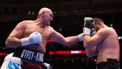 Tyson Fury dominates Arslanbek Makhmudov, calls out Anthony Joshua - ESPN