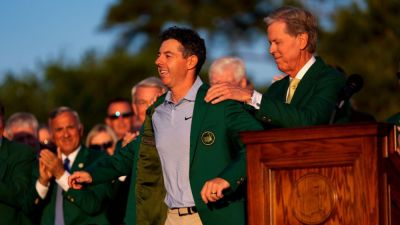Rory McIlroy wins Masters, first to repeat since Tiger Woods - ESPN