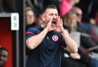 Craig Tucker - Ryan Maxwell - Welling United manager Ryan Maxwell knows Isthmian Premier safety is within their grasp when they host Potters Bar - kentonline.co.uk