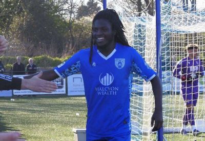 Tonbridge Angels announce new contract for 10-goal forward Bunmi Babajide