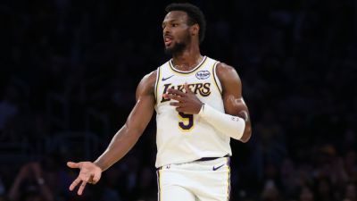 Nike's trademark filing for Bronny James' 'B9' logo denied - ESPN