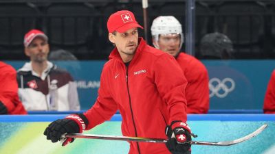 Gregory Shamus - Switzerland fires hockey coach who admitted to faking vaccination status for 2022 Beijing Olympics - foxnews.com - Switzerland - Italy - China