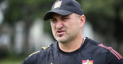 Clayton McMillan defends Munster’s appointment of Roger Randle as attack coach