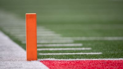 David Njoku - Michael Penix-Junior - Report: Penix, Njoku, McKinney used by ex-Bama DE for fraud - ESPN - espn.com - county Brown - county Cleveland - state Alabama