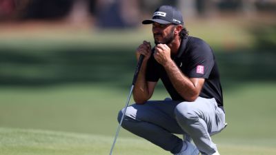 Max Homa, after criticizing outbursts, throws club in frustration - ESPN