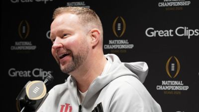 Indiana DC Bryant Haines claps back at Ty Simpson, Alabama fans - ESPN