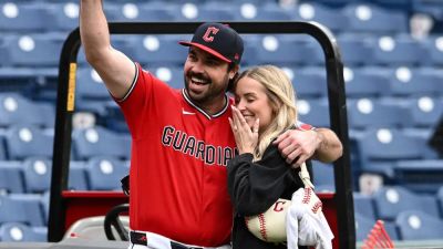 Nick Cammett - Guardians catcher Austin Hedges pops question to girlfriend on field in heartwarming proposal after win - foxnews.com - county Cleveland - state Ohio