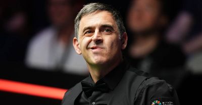 Jack Lisowski - Shaun Murphy - Ronnie O’Sullivan overcomes Crucible mis-step to lead World Championship opener - breakingnews.ie - China - county Charlton