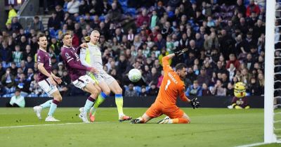 Man City climb to Premier League summit after victory relegates Burnley