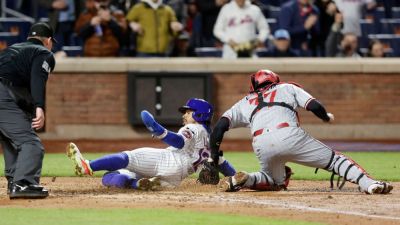 Francisco Lindor exits Mets' win with left calf tightness - ESPN