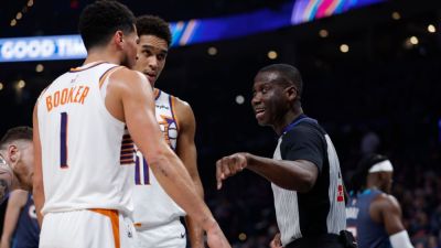 Devin Booker - Michael Jordan - Luka Doncic - Williams - Suns' Booker, Brooks rip refs after Game 2 loss to Thunder - ESPN - espn.com - Los Angeles - Jordan - county Dillon - county Brooks