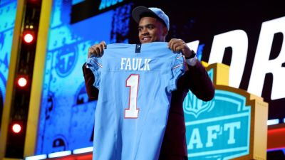 2026 NFL draft trade grades: Sizing up deals for top picks - ESPN